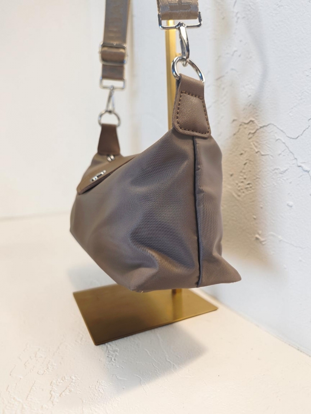 Taupe Crossbody Shoulder Bag with Guitar Strap, Top Zipper and Snap Closure  NWT - Picture 4 of 5